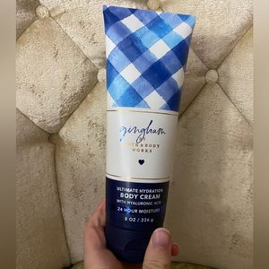 Gingham body cream